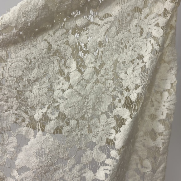 BAILEY White Lace Silk Top - Picture 3 of 4